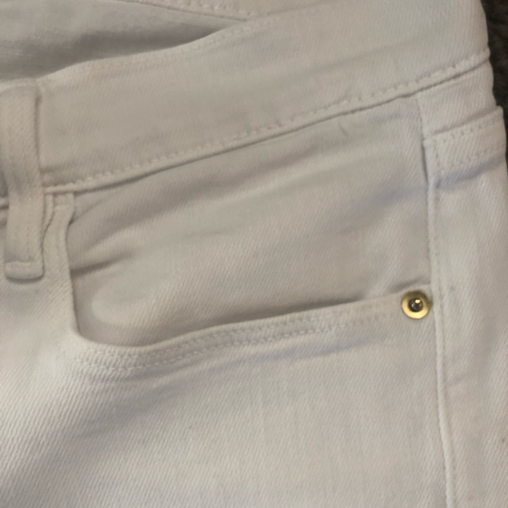 Frame White Skinny Jeans - Size 25 - Picture 10 of 11